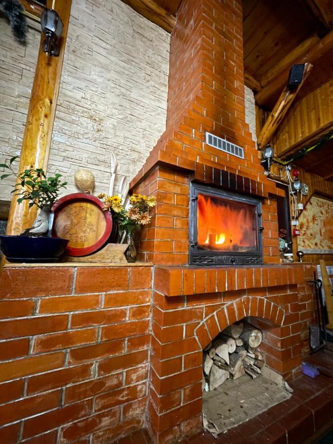 Pensiunea Nico Pardon Maison d'hôtes Cîmpulung
